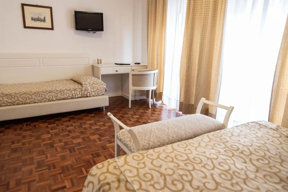 Grand Hotel Duomo Pisa