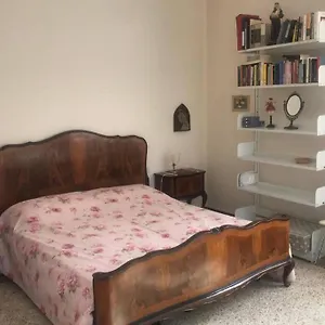 A Casa Di Claudia , Venice Italy