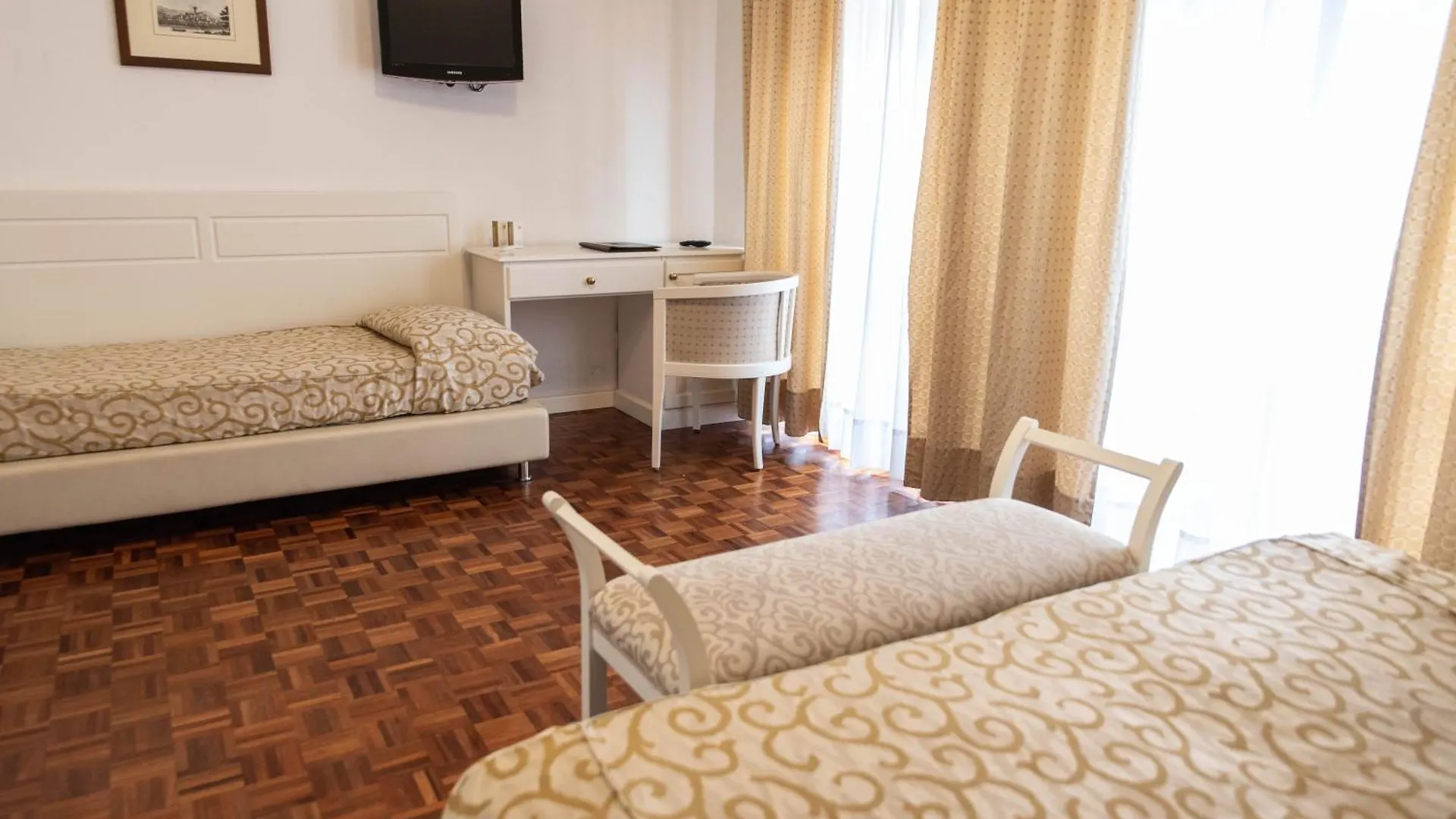 Grand Hotel Duomo Pisa
